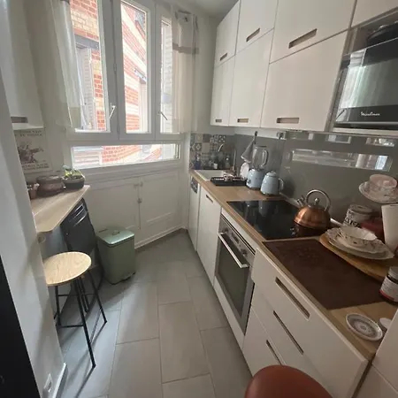 Homestay Belle A Montmartre