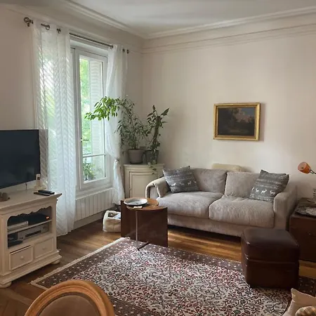 Belle A Montmartre Homestay